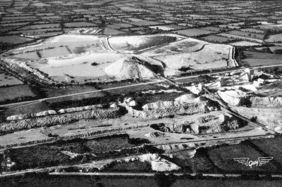 Site minier d'Abbaretz : vue du site sur une ancienne carte postale
