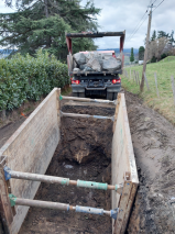 Terrassement de la zone effondrée, à l’abri d’un blindage