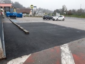 Remise en état du parking (avant reprise du marquage)