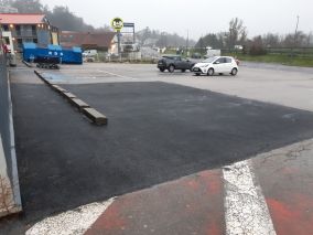 	 Fontis Villars 2022 - Remise en état du parking (avant reprise du marquage)